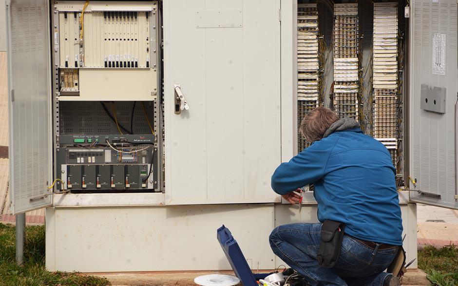 électricien courant faible Paris 1